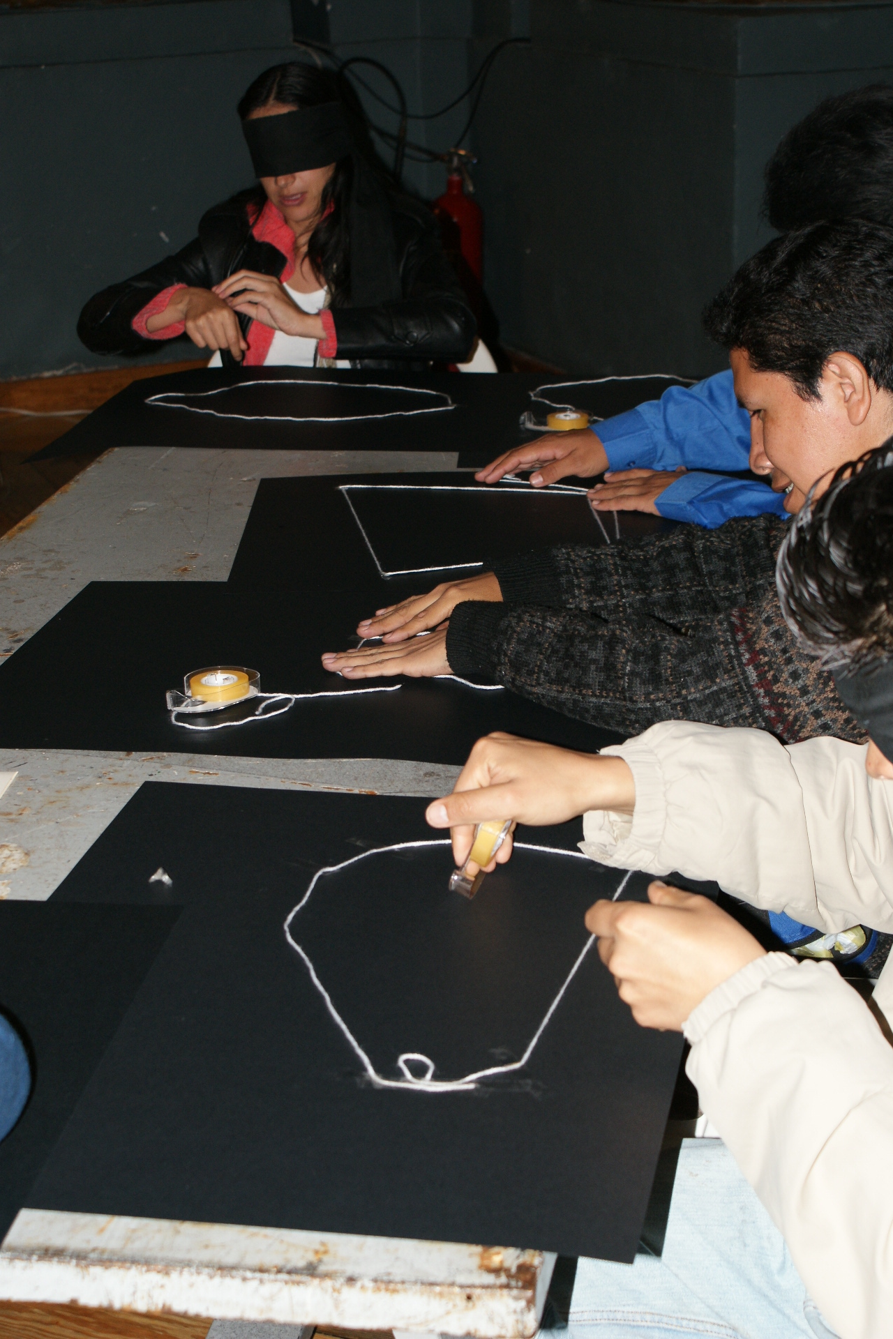 Conceptual Art for the Blind - Blind Contour Drawing of Marcel Duchamp's Fountain