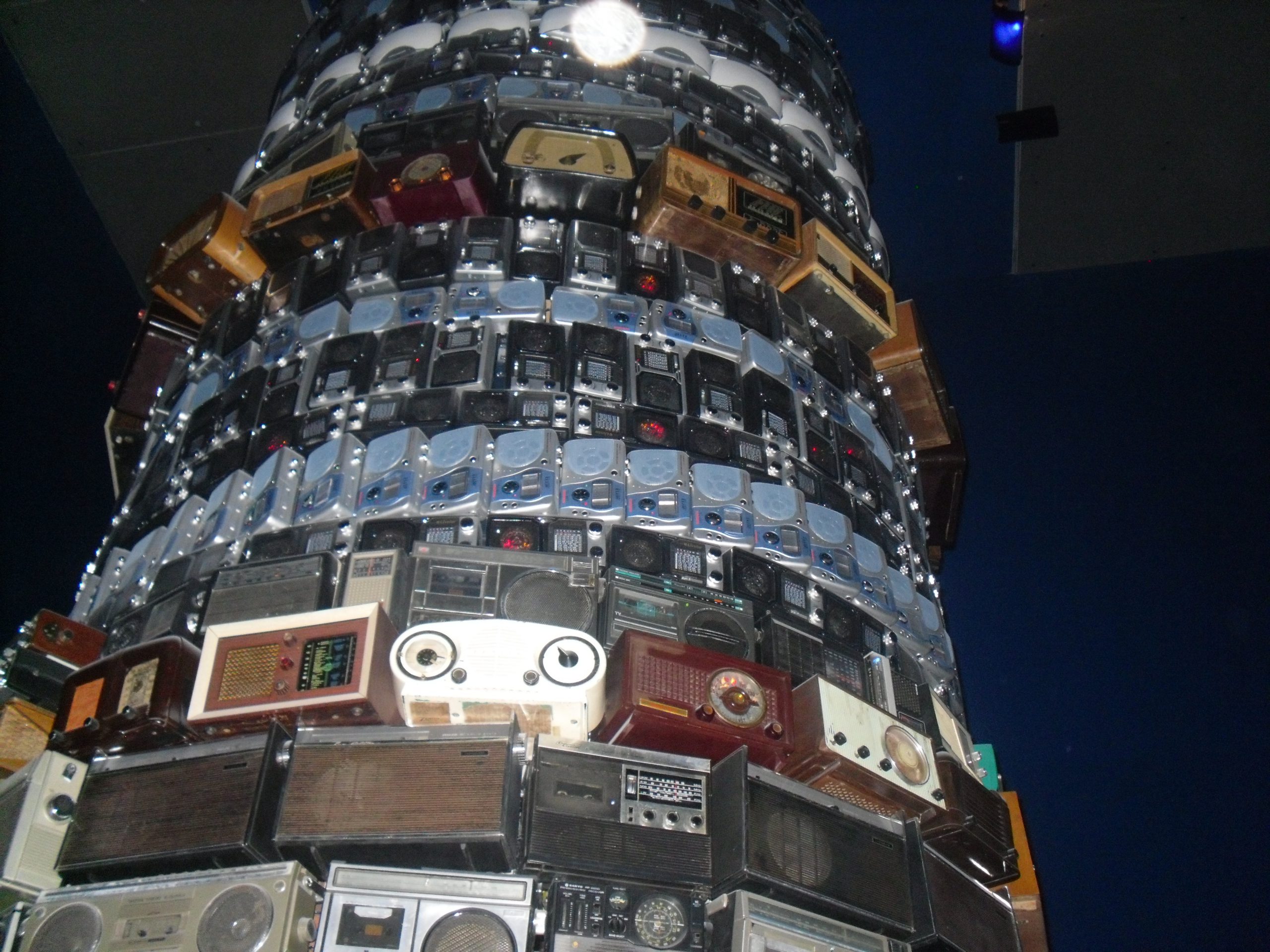 Conceptual Art Workshop for the Blind - Museum Visit (Cildo Meireles at MUAC, Mexico City)