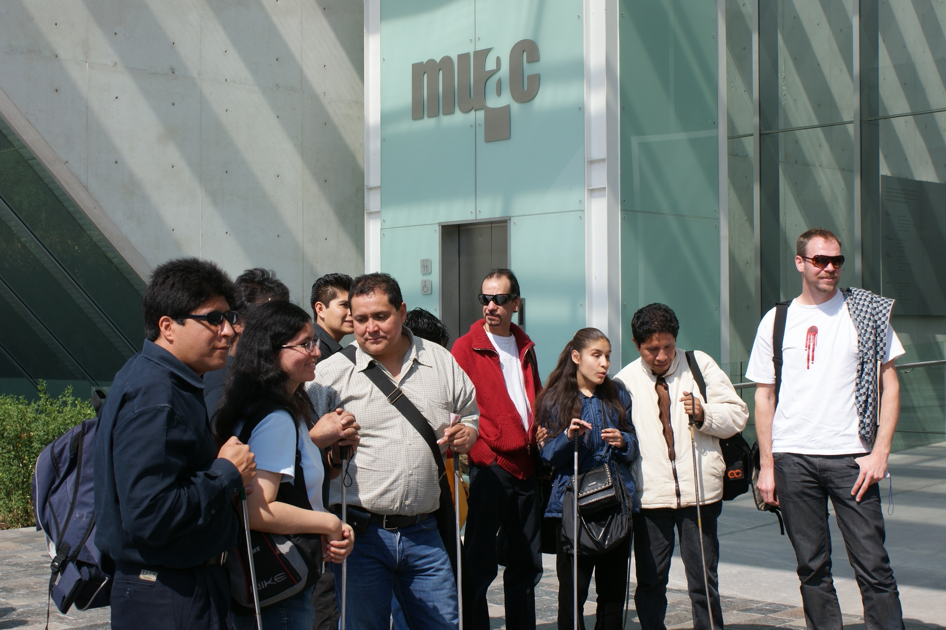 Conceptual Art Workshop for the Blind - Museum Visit (Cildo Meireles at MUAC, Mexico City)